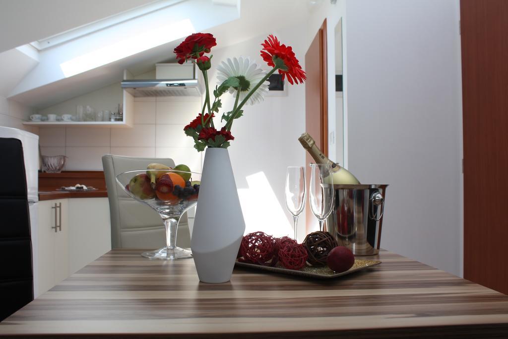 Apartments Villa Lili Umag Rum bild