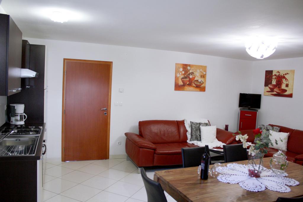 Apartments Villa Lili Umag Rum bild